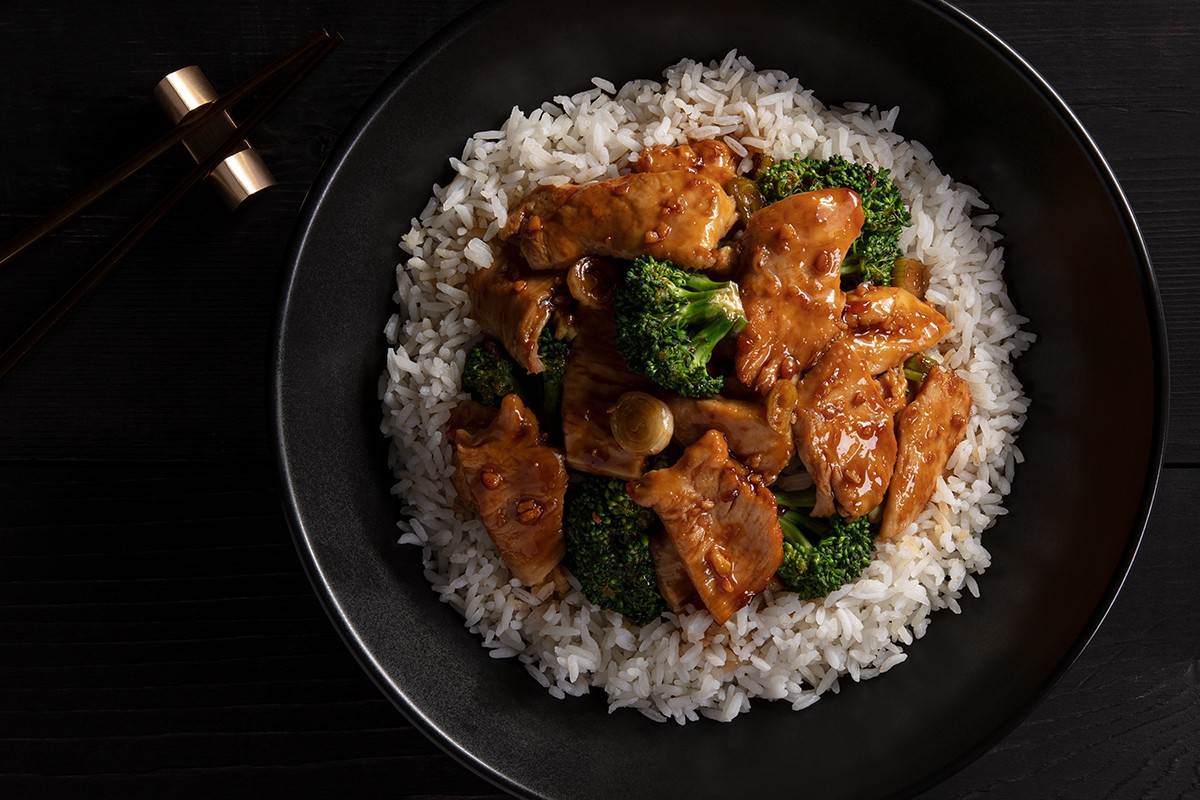 LB GINGER CHICKEN WITH BROCCOLI