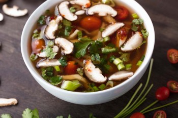 СУП CHANG’S С КУРИЦЕЙ